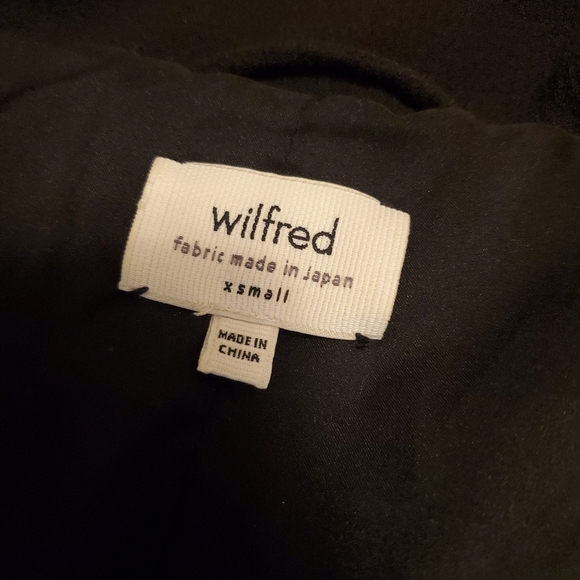 Aritzia Wilfred Mayet black jacket blazer. Size XS. Collar. - Picture 4 of 12